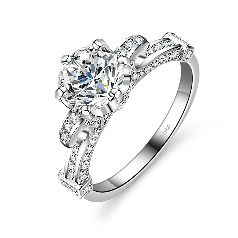 Lumira classique Six broches 1 - Moissanite Engagement Ring 1 Carat avis et prix