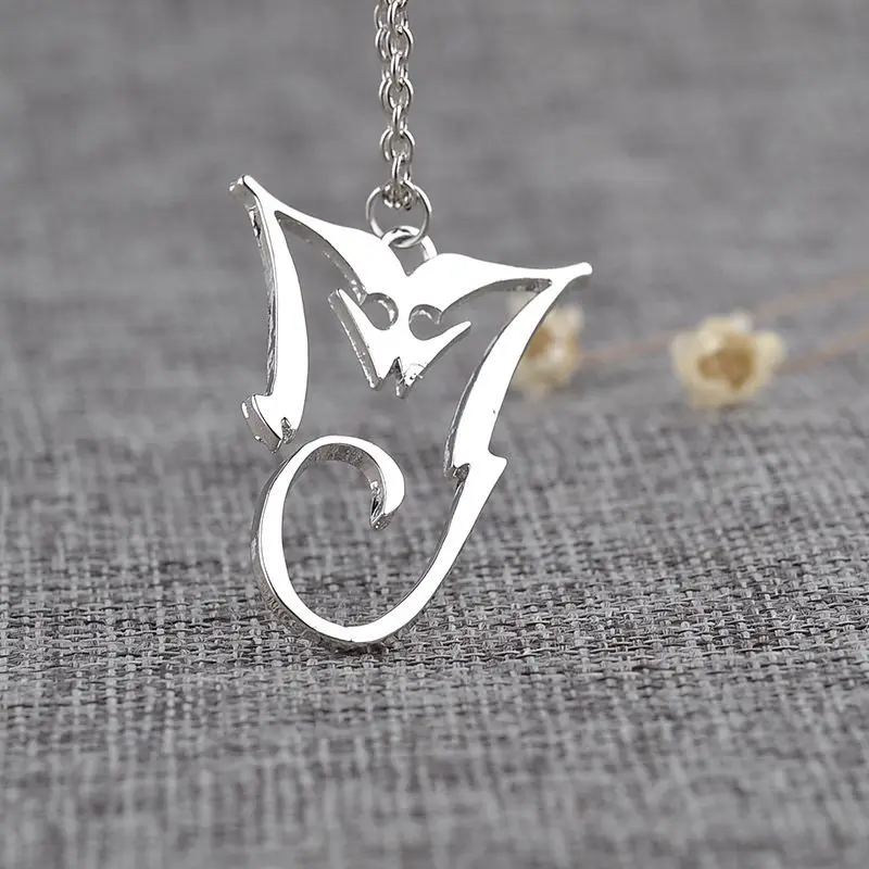 Collier avec pendentif de Mich - Anime Pendant Necklace avis et prix