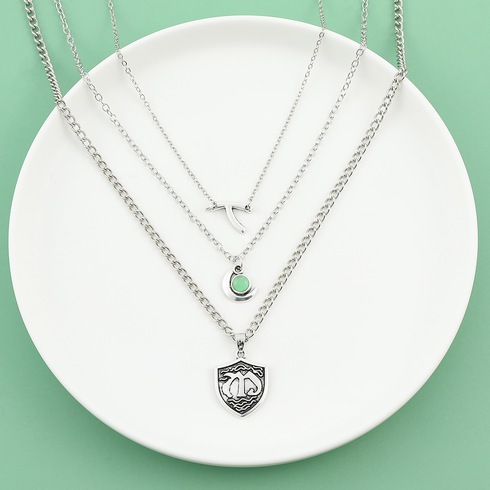 Collier à plusieurs rangs, de  - Anime Pendant Necklace avis et prix